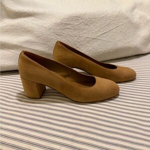 Margaux “The heel” in tan cacao